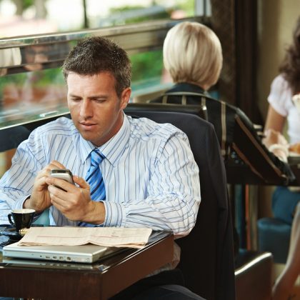 How to Make Your Business Phone System Portable and Mobile